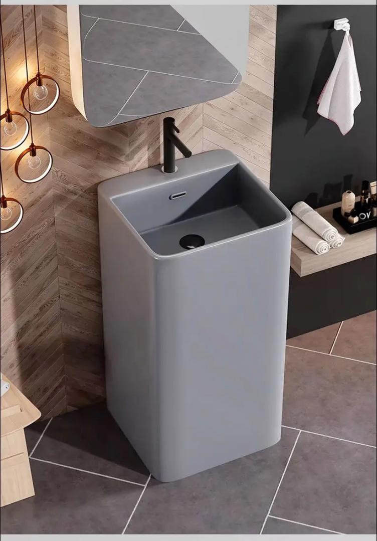 一體立柱盆陶瓷陽臺(tái) 小戶型民宿衛(wèi)生間的簡約升級(jí)方案